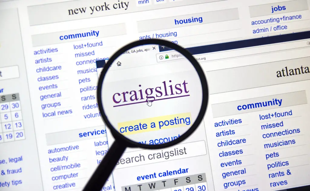 A magnified image of the Craigslist search page